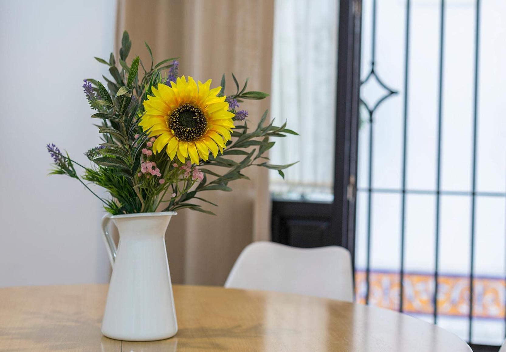 Santa Catalina Patio Andaluz 3 Rooms Σεβίλλη Εξωτερικό φωτογραφία