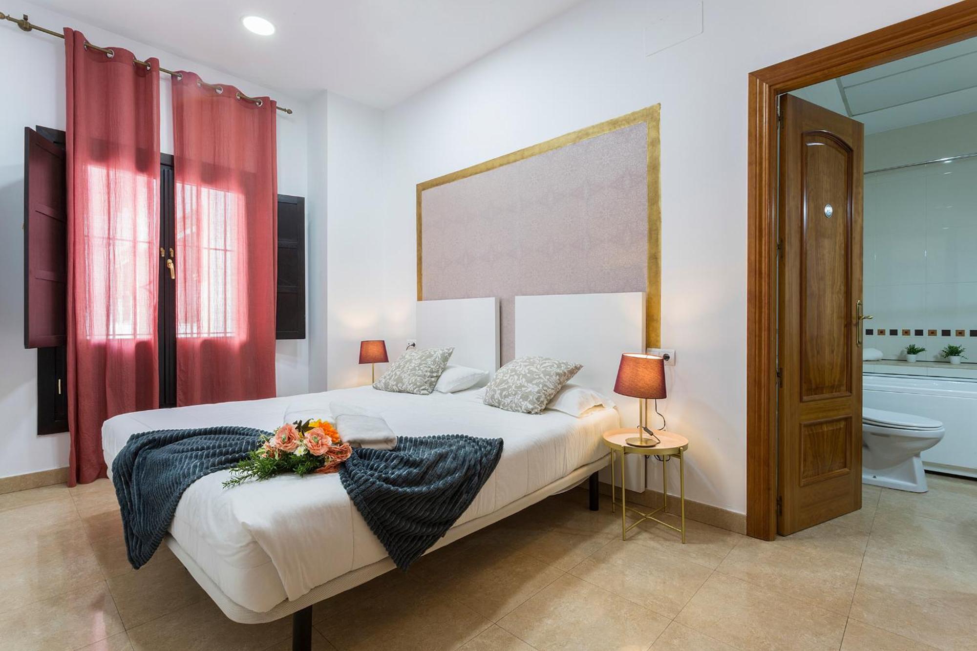 Santa Catalina Patio Andaluz 3 Rooms Σεβίλλη Εξωτερικό φωτογραφία
